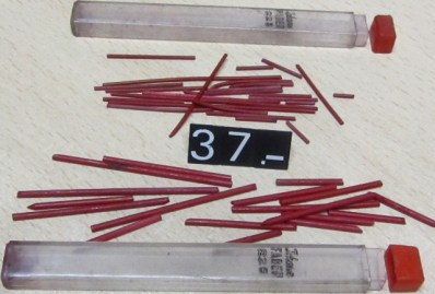 37 MINAS ROJAS JOHANN FABER 2 CAJITAS DE 1 Y 1,5MM